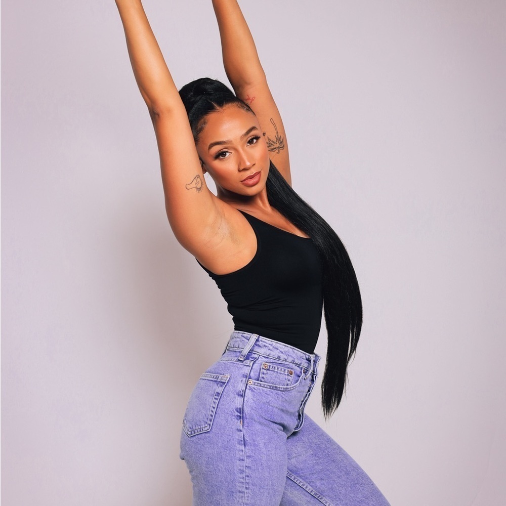 NNEKA ROSE SCULPT TANK TOP - Picture 11 of 16